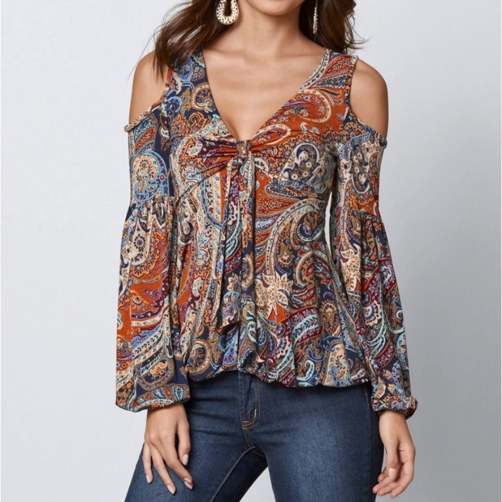 Venus cold shoulder top